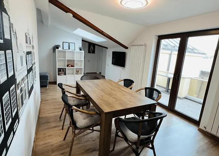 Chic 3br Scandinavian Retreat - 110sqm 아파트 *