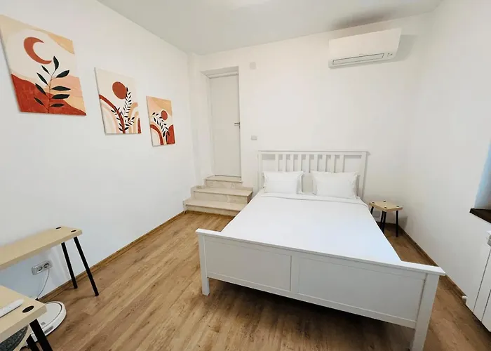 Apartamento Chic 3br Scandinavian Retreat - 110sqm Bucarest